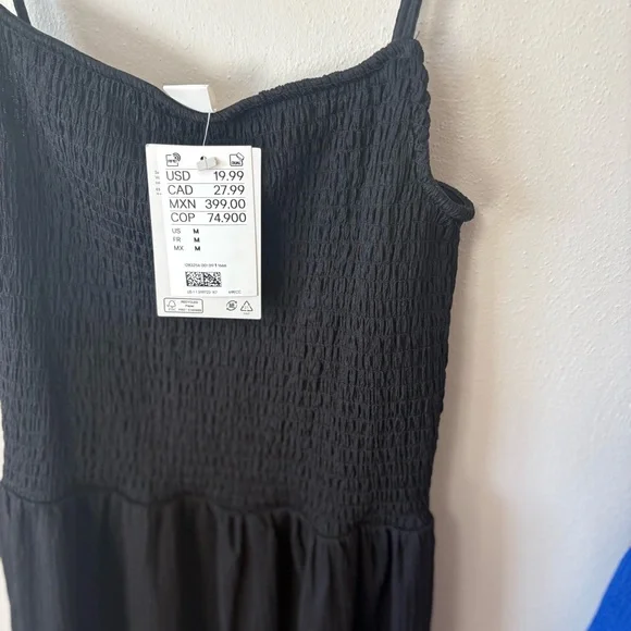 2 H&M Smocked Midi Dresses M - Picture 4 of 6